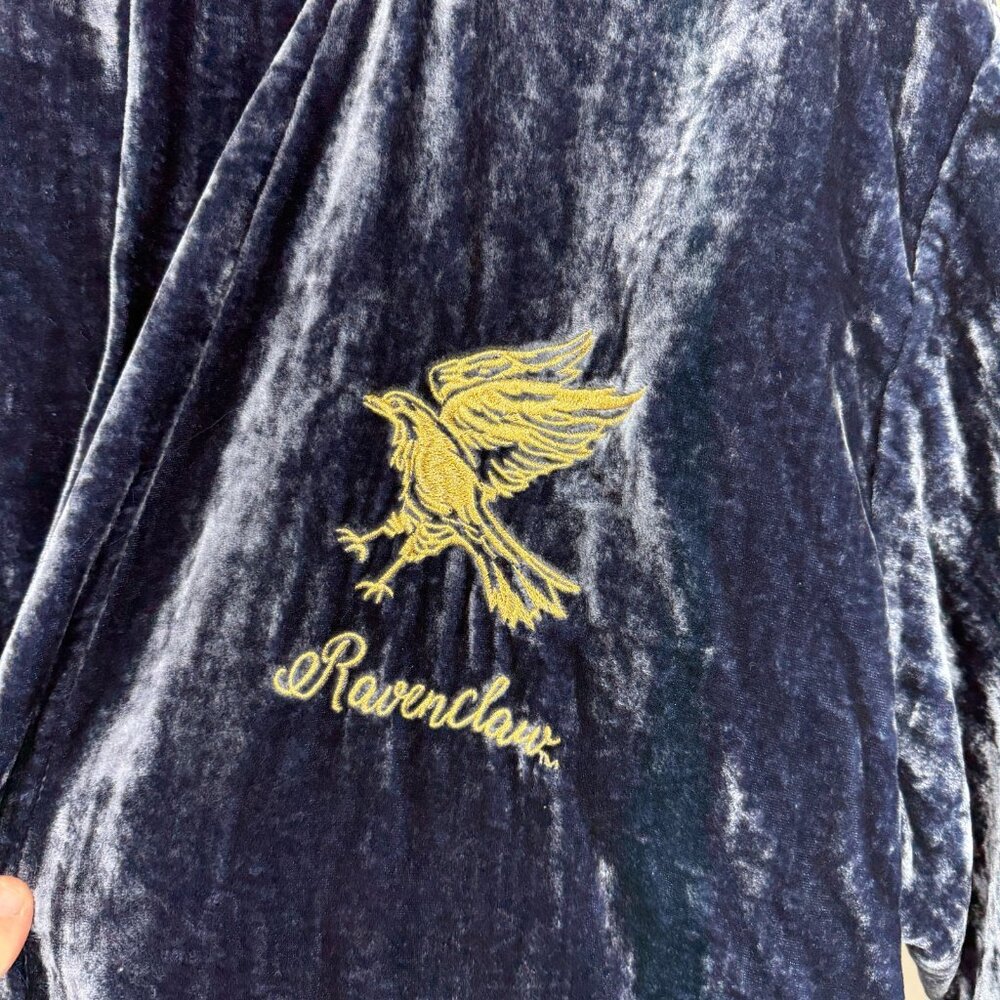 Pottery Barn Teen L/XL Harry Potter Ravenclaw Robe Blue Crushed Velvet Tie Waist - Picture 2 of 10